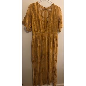 Honey Punch Marigold lace maxi roper dress Size L